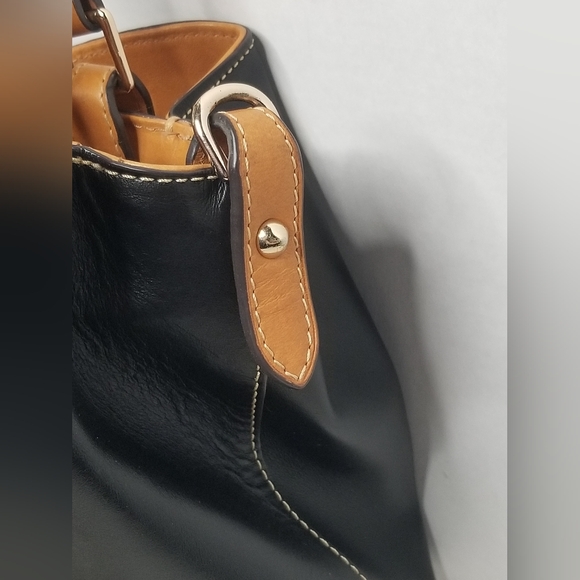 Dooney & Bourke Smooth Leather Small Brenna Satchel Handbag Black Red - Picture 9 of 11